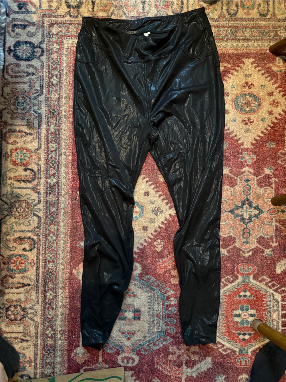 NWOT Halara Shiny Leggings